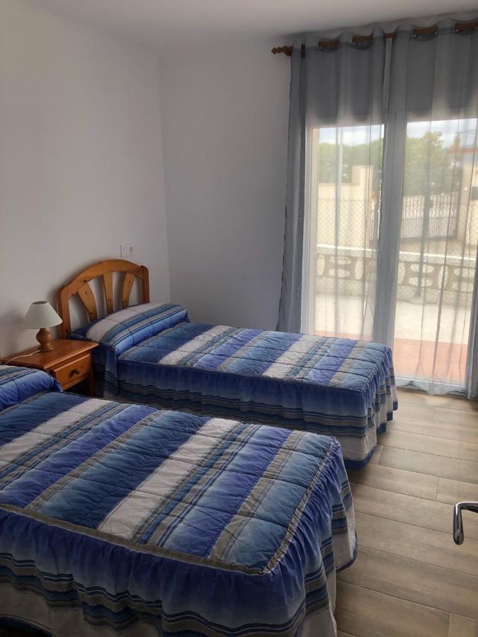Planta Baixa Amb Jardi I Vistes Al Mar Apartment Llanca Luaran gambar